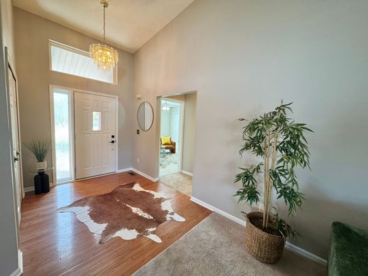 Chandelier, Interior, Wood Texture Flooring