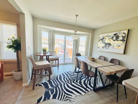 Dining room, Interior, Pendant Lights