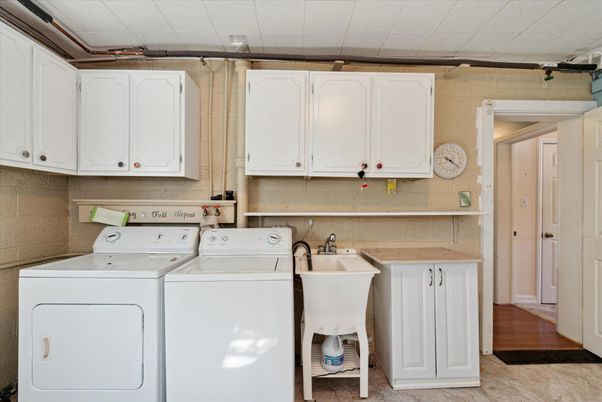 Interior, Washer