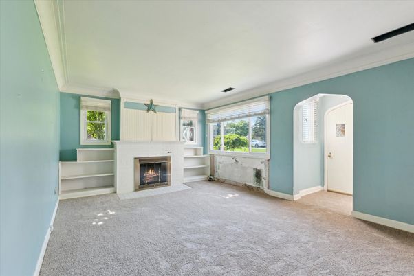 Empty room, Fireplace, Interior