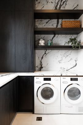 Interior, Marble Walls, Washer