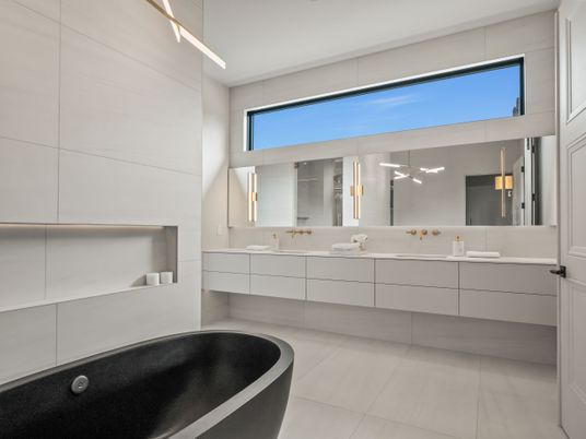 Bathroom, Dual Sink Vanities, Free Standing Baths, Interior