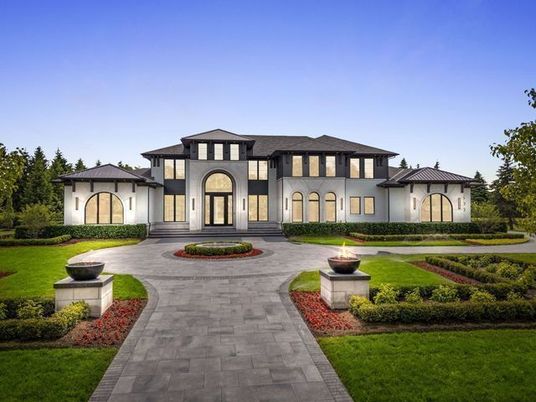 Backyard, Exterior, Facade, French Provincial