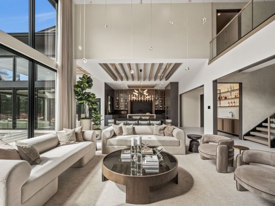 Chandelier, Dining room, Interior, Living room, Pendant Lights, Recessed Lighting
