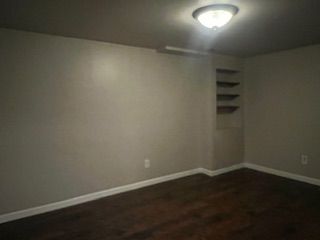 DE Listing image placeholder
