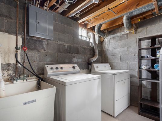 Interior, Stone Walls, Washer, Wooden Beams