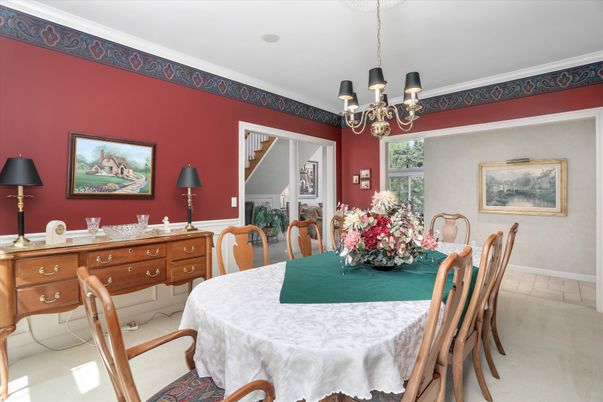 Chandelier, Dining room, Interior