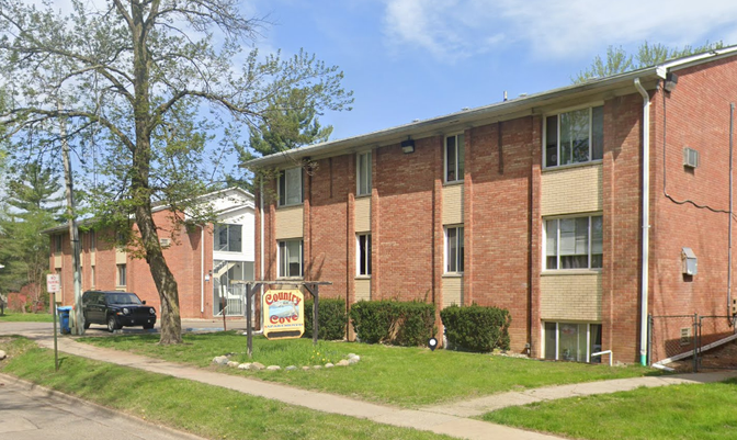 Exterior, Facade, Brick Facade, Georgian