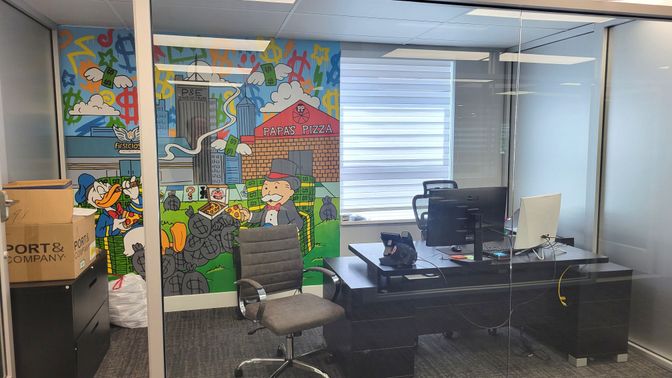 Home Office, Interior