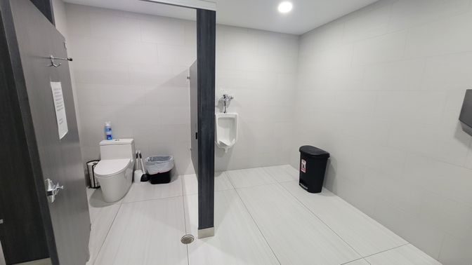 Bathroom, Interior, Recessed Lighting
