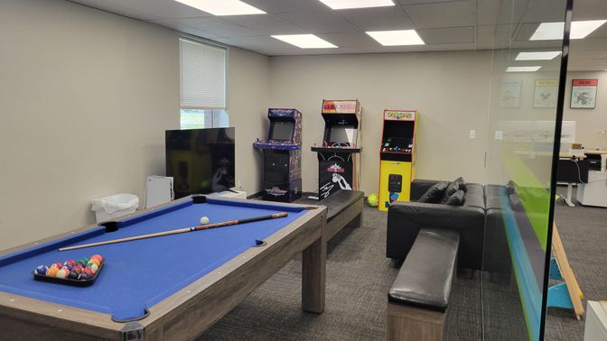 Billiard Table, Game Room, Interior, Recessed Lighting