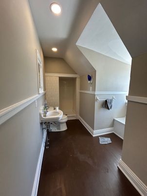 Bathroom, Interior, Recessed Lighting, Wood Texture Flooring