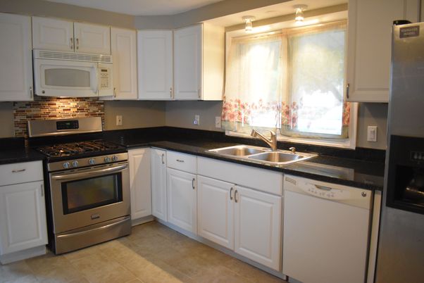 Interior, Kitchen, Stainless Steel Appliances