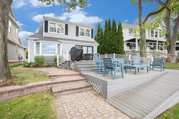 Backyard, Exterior, Facade, Queen Anne Victorian