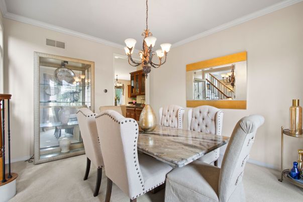 Chandelier, Dining room, Interior