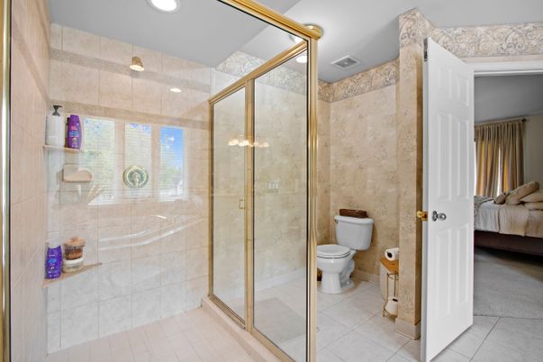 Bathroom, Bedroom, Glass Shower, Interior, Recessed Lighting