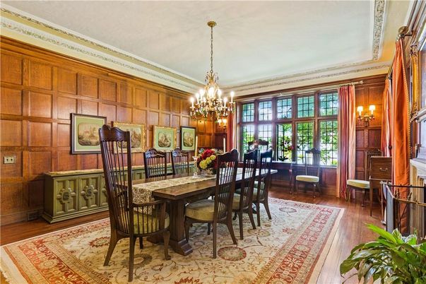 Chandelier, Dining room, Fireplace, Interior, Wood Texture Flooring, Wooden Walls
