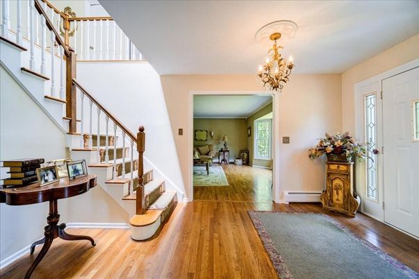 Chandelier, Interior, Wood Texture Flooring