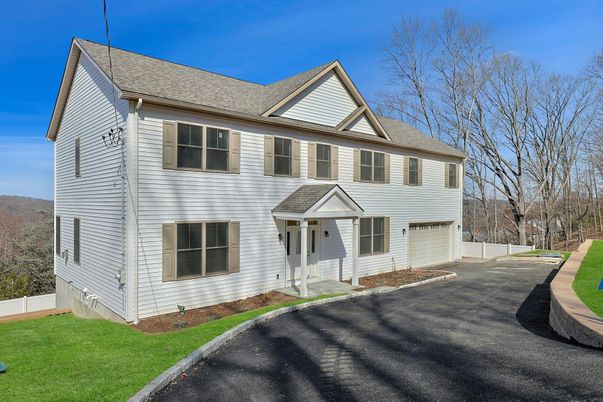 Attached, Exterior, Facade, Georgian