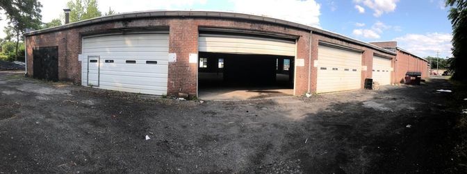 Detached Garage, Exterior