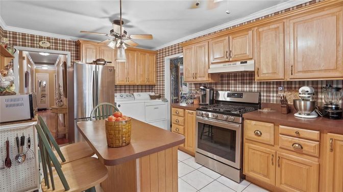 Interior, Kitchen, Stainless Steel Appliances