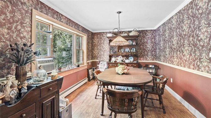 Dining room, Interior, Pendant Lights, Wood Texture Flooring