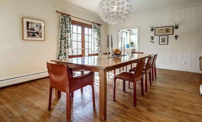 Chandelier, Dining room, Interior, Wood Texture Flooring