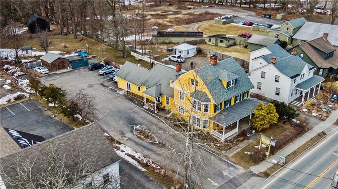 Exterior, Drone