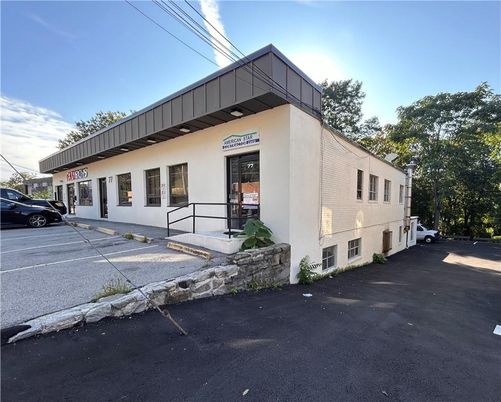Exterior, Facade, None