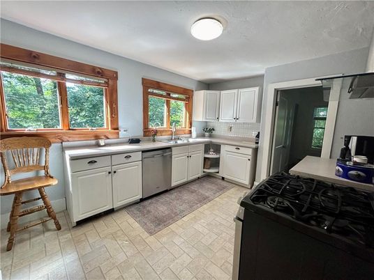 Interior, Kitchen, Stainless Steel Appliances