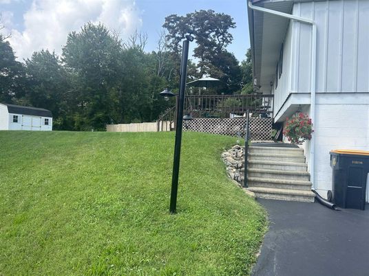 Backyard, Exterior