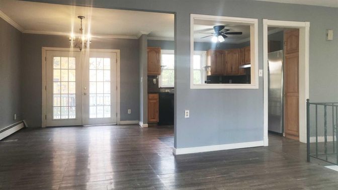 Interior, Kitchen, Pendant Lights, Wood Texture Flooring