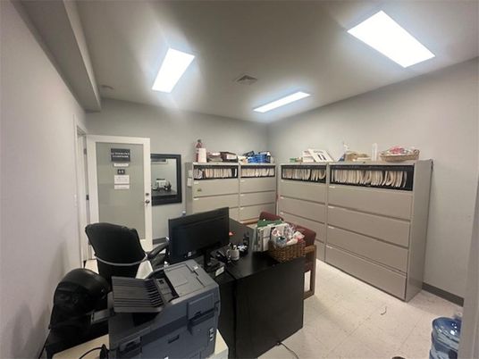 Home Office, Interior