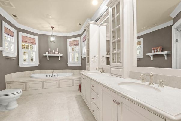 Bathroom, Dual Sink Vanities, Interior, Pendant Lights, Recessed Lighting