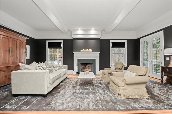 Fireplace, Interior, Living room, Recessed Lighting
