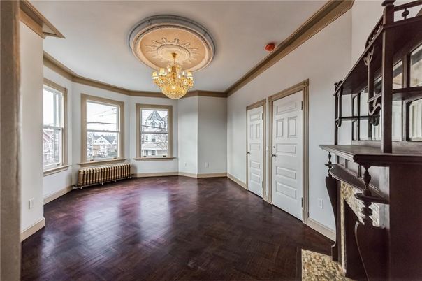 Chandelier, Empty room, Interior, Wood Texture Flooring