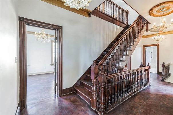 Chandelier, Interior, Wood Texture Flooring