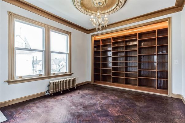 Chandelier, Empty room, Interior, Wood Texture Flooring