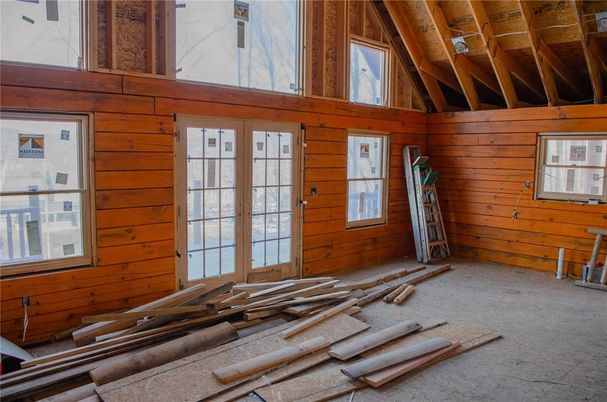 Empty room, Interior, Wooden Beams, Wooden Ceilings, Wooden Walls