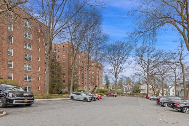 Exterior, Facade, Condo Building