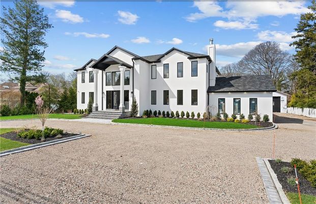 Backyard, Exterior, Facade, French Provincial