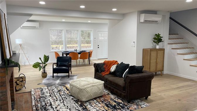 Dining room, Interior, Living room, Recessed Lighting, Wood Texture Flooring