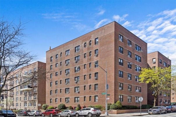Exterior, Facade, Brick Facade, Condo Building