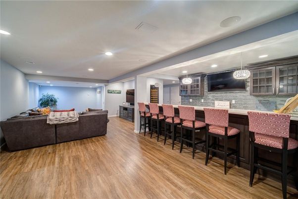 Interior, Living room, Pendant Lights, Recessed Lighting, Stone Walls, Wood Texture Flooring