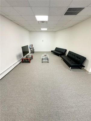 Fitness Equipment, Interior, Recessed Lighting