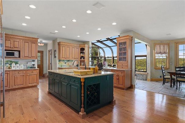 Dining room, Interior, Kitchen, Recessed Lighting, Wood Texture Flooring