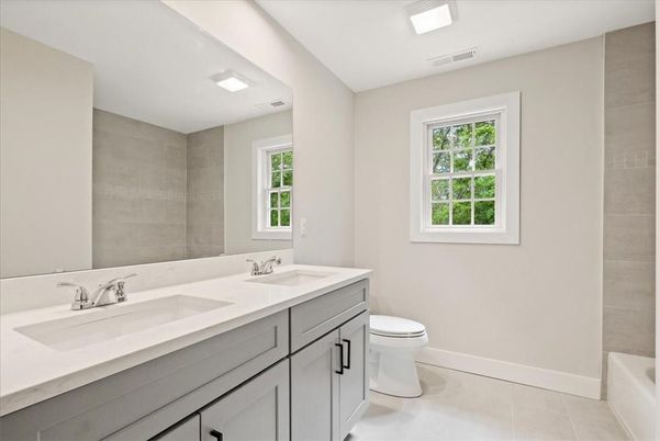 Bathroom, Dual Sink Vanities, Interior