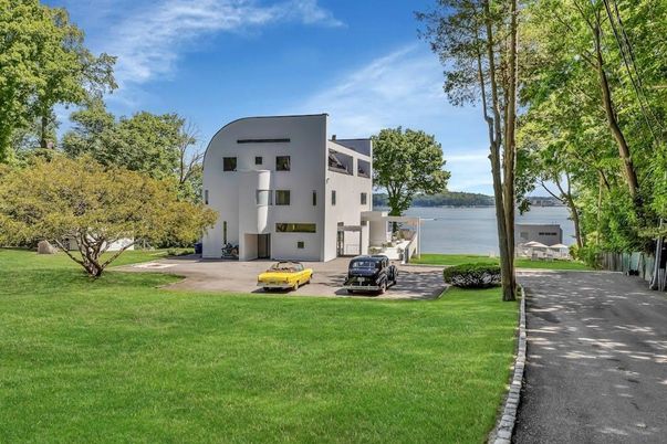 Backyard, Exterior, Water