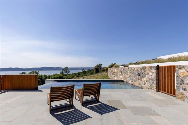 Exterior, Lake, Pool