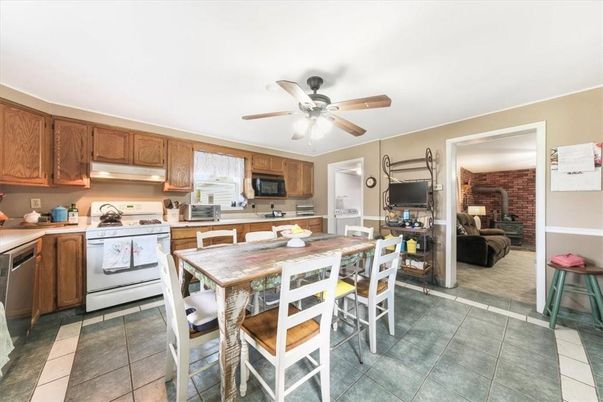 Dining room, Interior, Kitchen, Living room